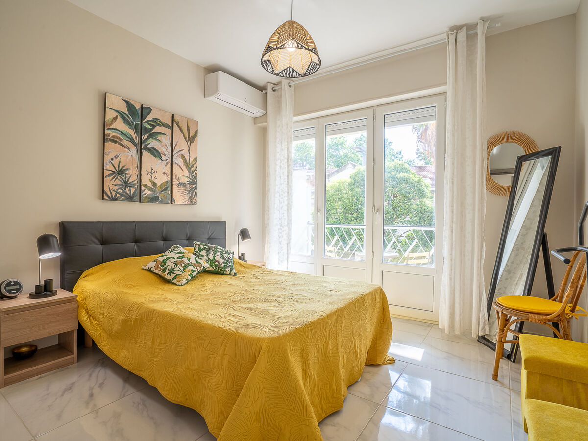 Appartement Le Puget - Cannes centre, 2 ch., terrasse - Photo 10