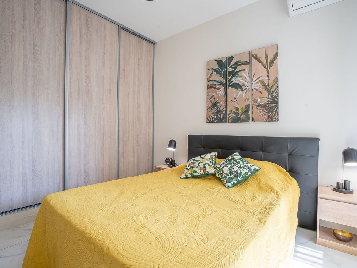 Appartement Le Puget - Cannes centre, 2 ch., terrasse - Photo 11