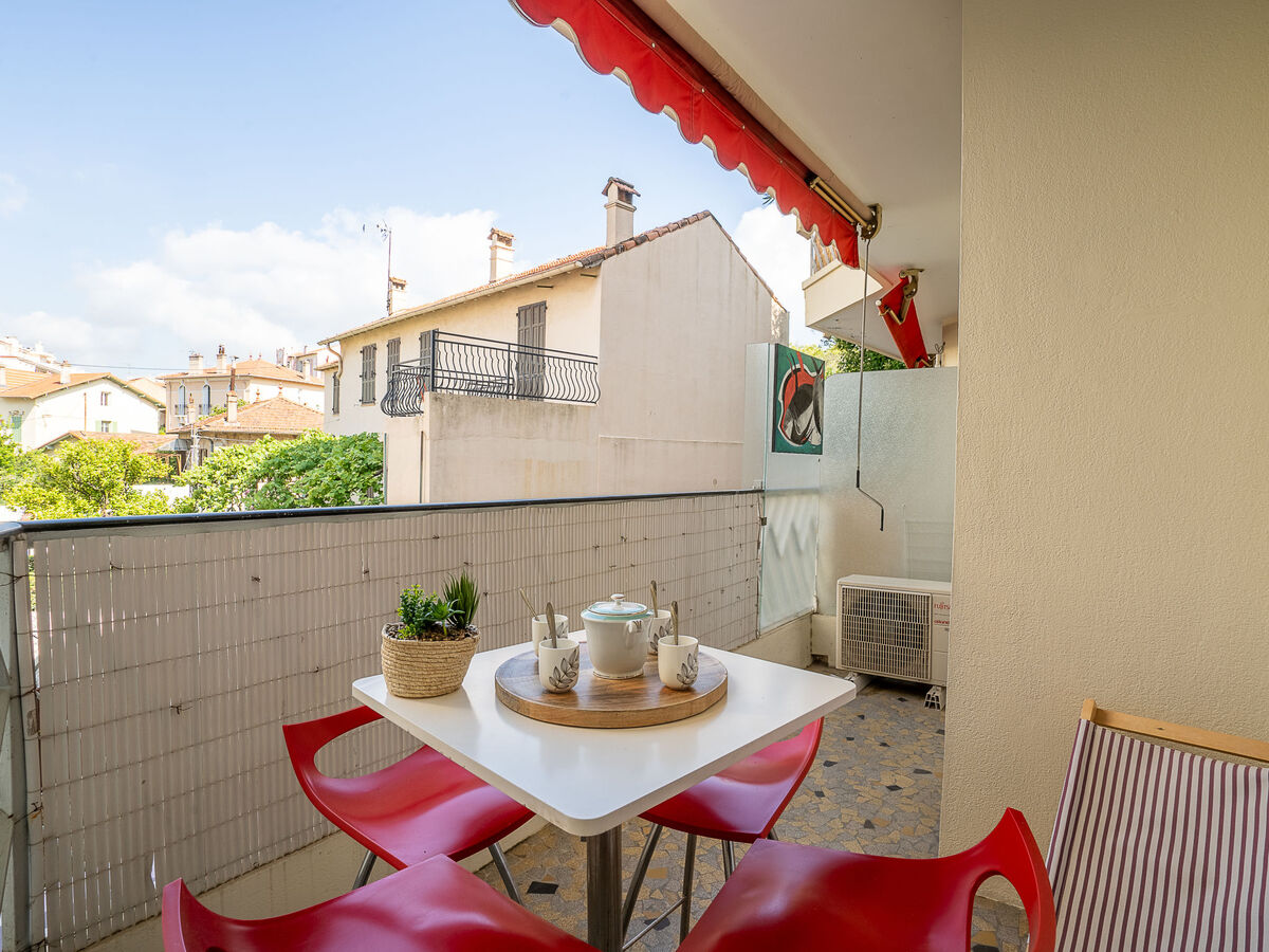 Appartement Le Puget - Cannes centre, 2 ch., terrasse - Photo 17
