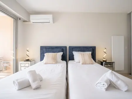 La Croix des Gardes, Location Appartement 4 personnes à Cannes - Photo 13