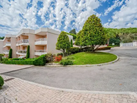 La Croix des Gardes, Location Appartement 4 personnes à Cannes - Photo 22