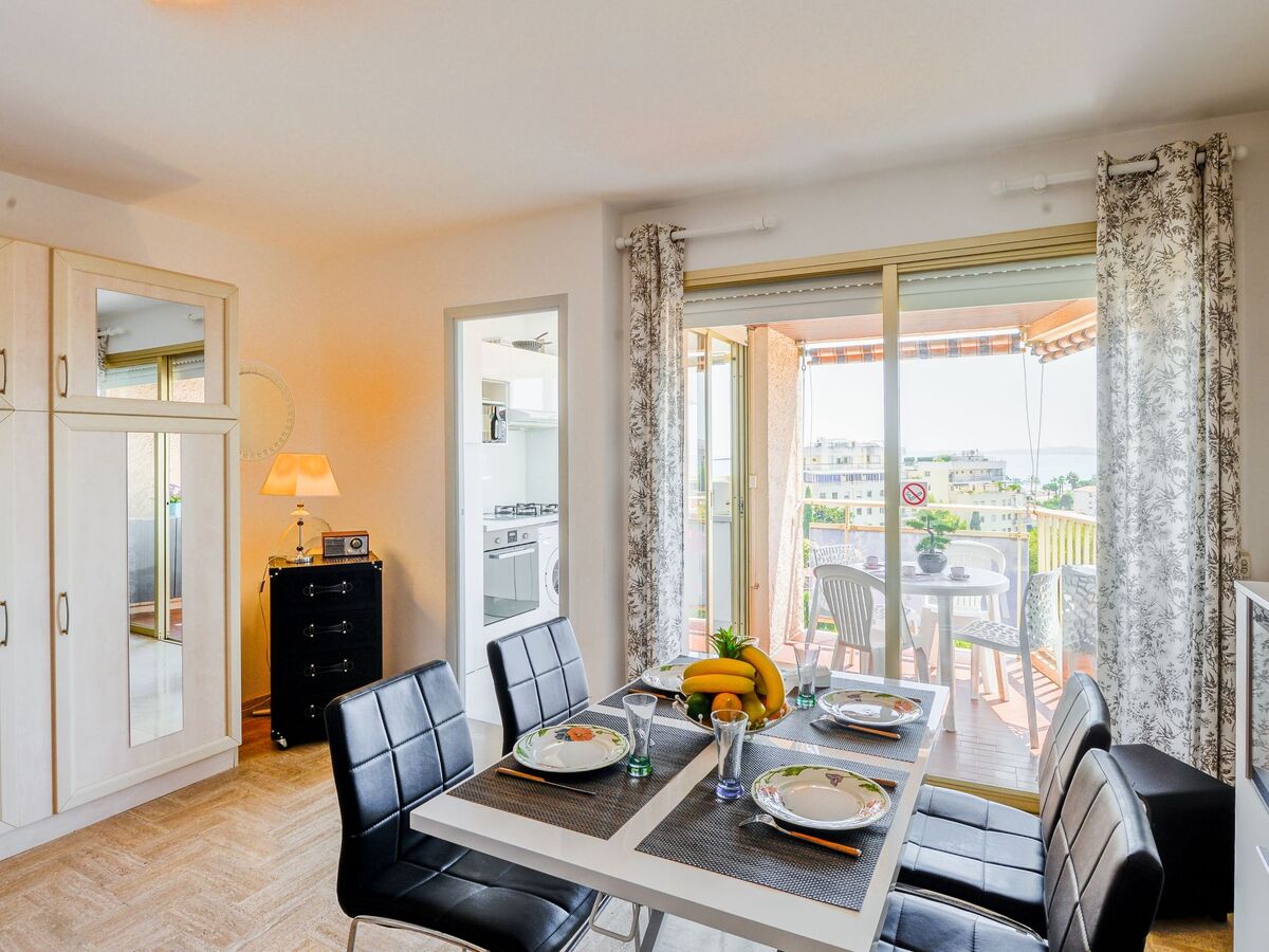 Le Baccara : studio 28 m² vue mer à Cagnes-sur-Mer - Photo 1