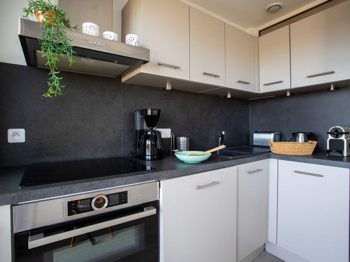Studio 35 m² à 50 m de la plage, Cagnes-sur-Mer - Photo 10
