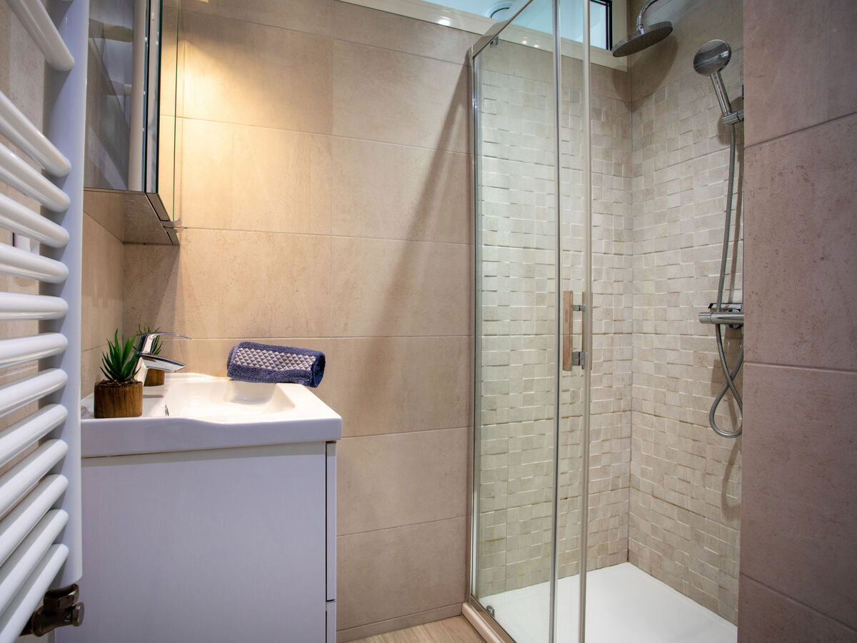 Studio 35 m² à 50 m de la plage, Cagnes-sur-Mer - Photo 14