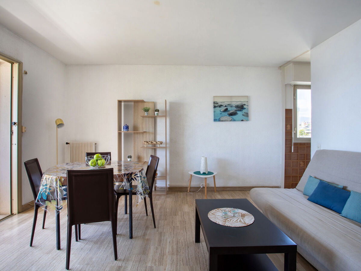 Les Voiliers : Appartement vue mer à 30 m de la plage - Photo 3