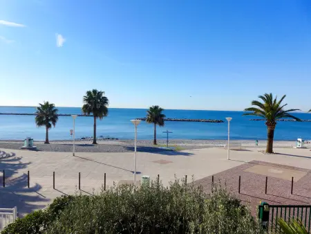 Le Cormoran - Appartement vue mer à Saint Laurent du Var - Photo 4