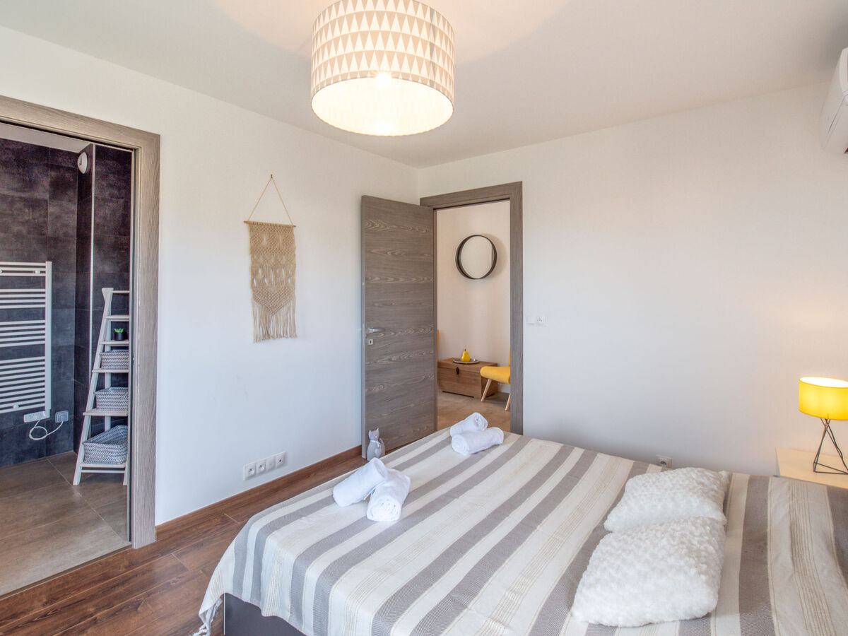 Appartement Château Porto Vecchio, 52 m² avec terrasse - Photo 5