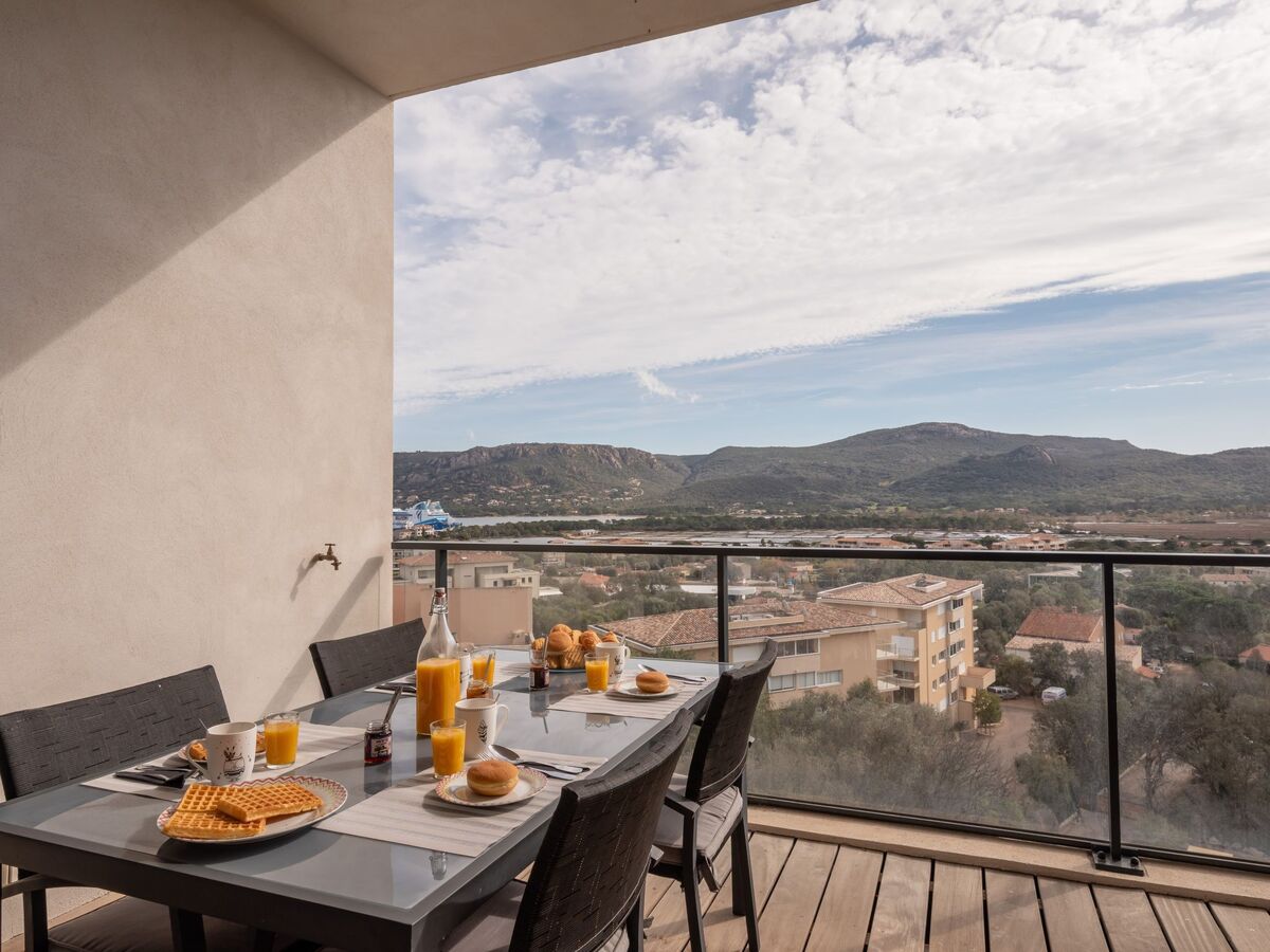Appartement Château Porto Vecchio, 52 m² avec terrasse - Photo 13
