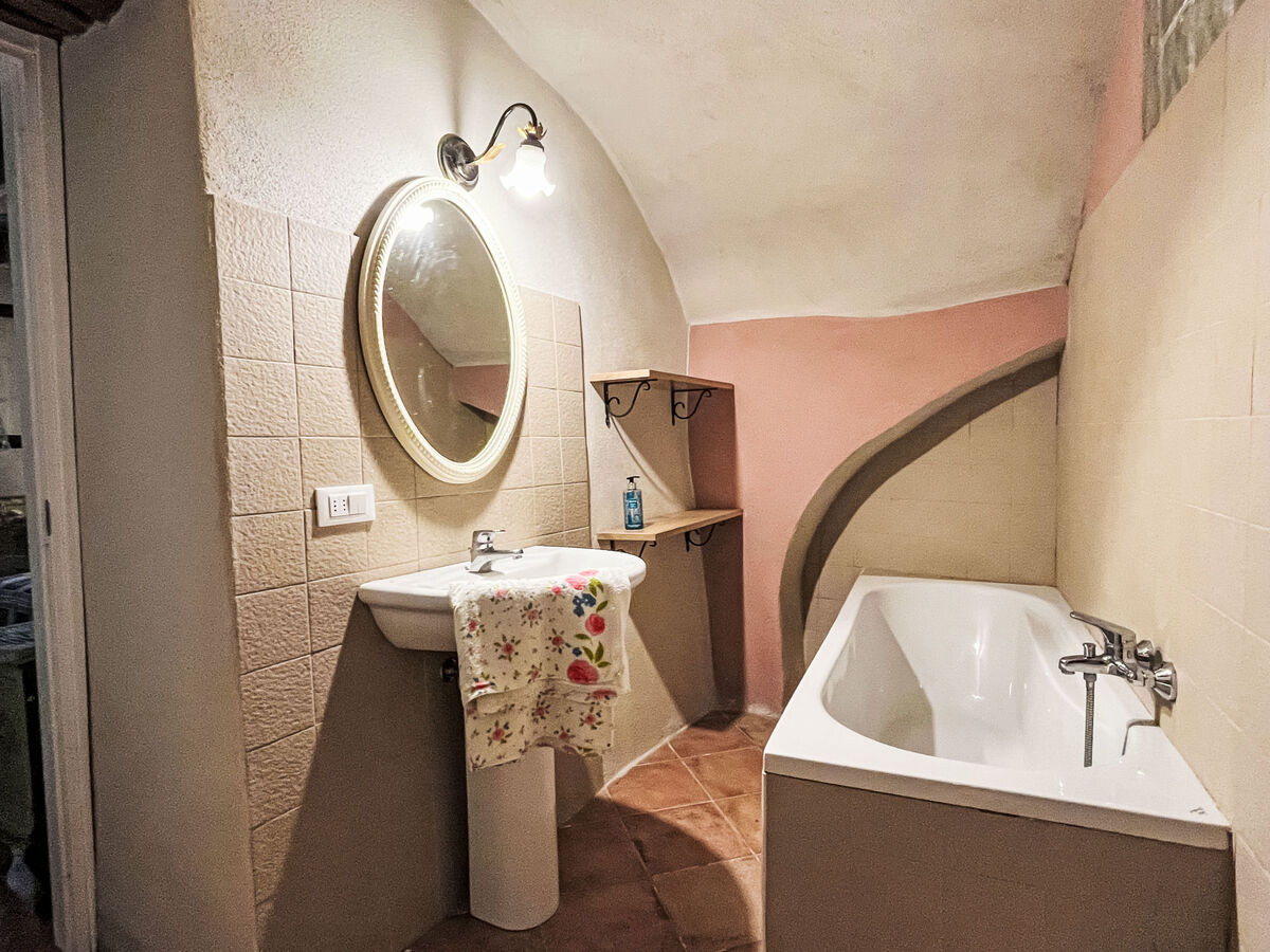 Appartement 3 pièces rénové avec terrasse à Tavole - Photo 40