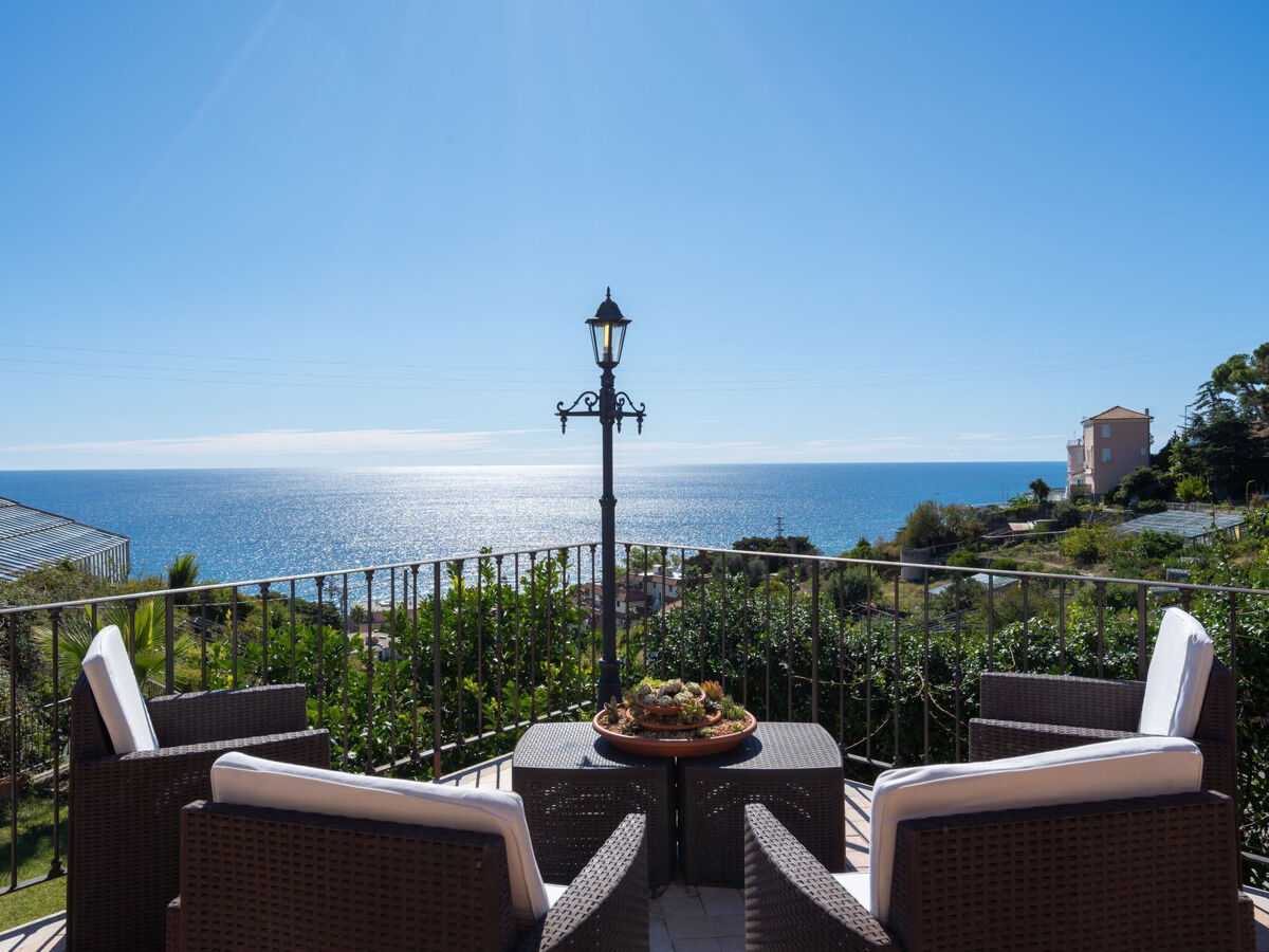 Appartement avec terrasses et vue mer à Sanremo - Photo 2