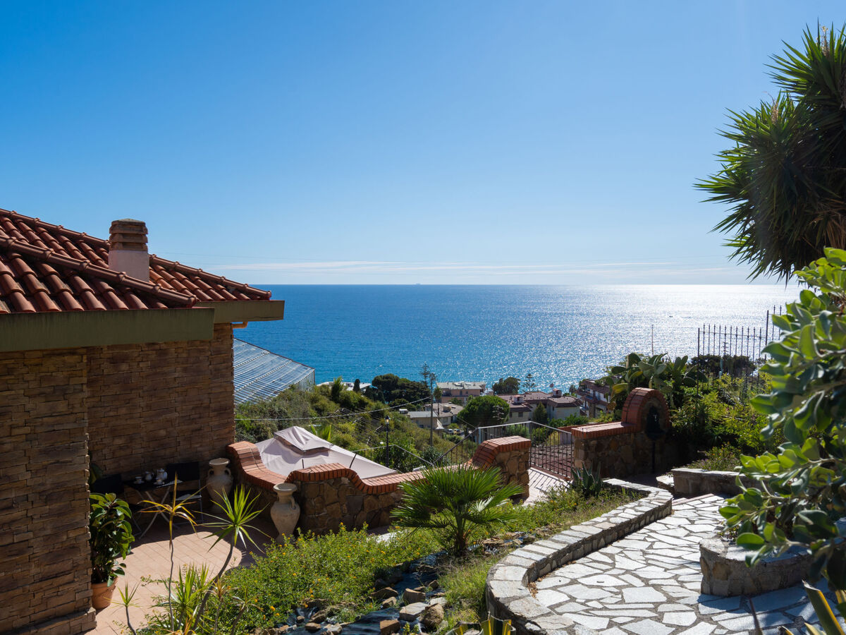 Appartement Angolo di Sole – vue mer, Sanremo - Photo 23