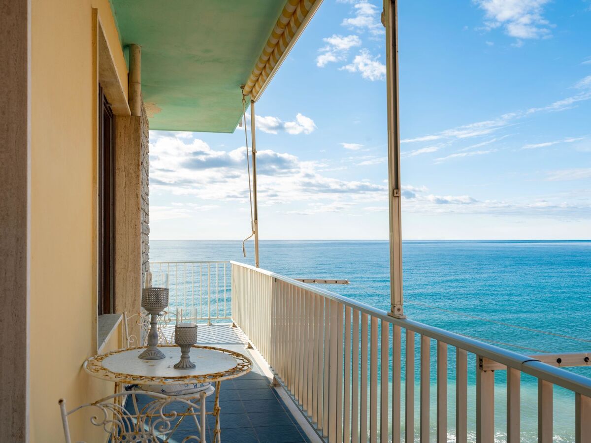 Appartement pieds dans l'eau à Riva Ligure - Photo 20