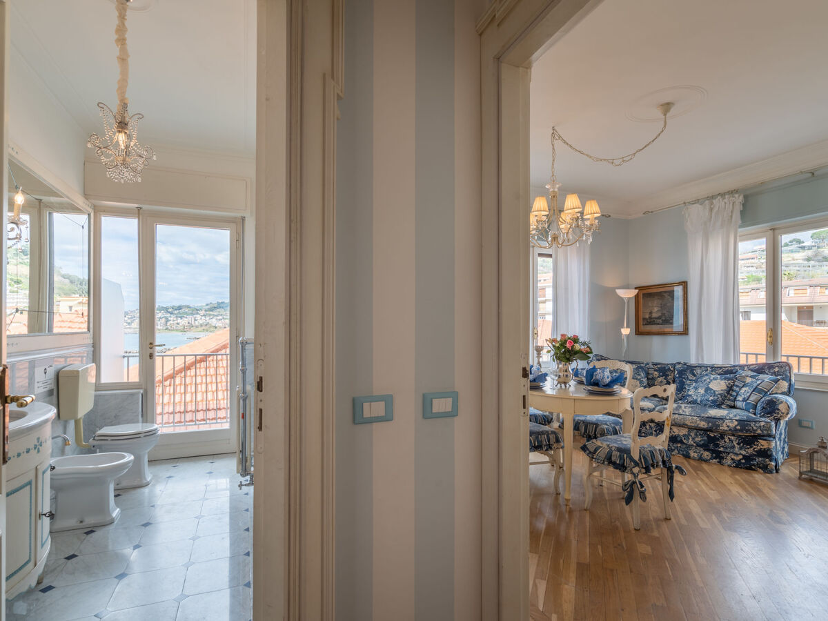 Pieds dans l'eau 2 – Apt 90 m² vue mer à Riva Ligure - Photo 9