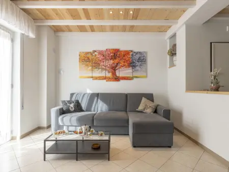 Location appartement à Erli, Casa 51