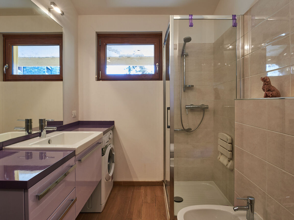 Appartement Hermitage à Porto Valtravaglia, 150 m du lac - Photo 16