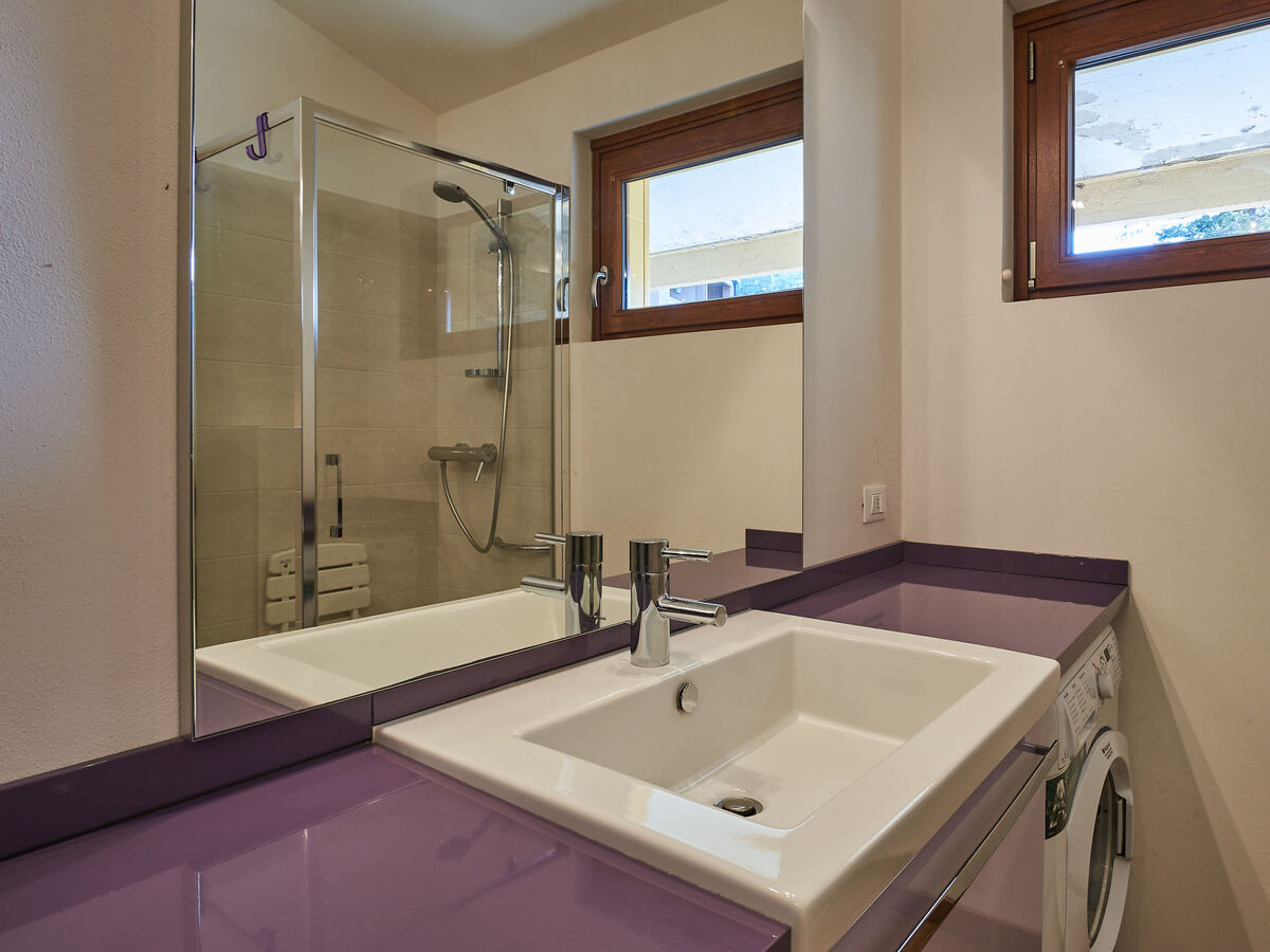 Appartement Hermitage à Porto Valtravaglia, 150 m du lac - Photo 17