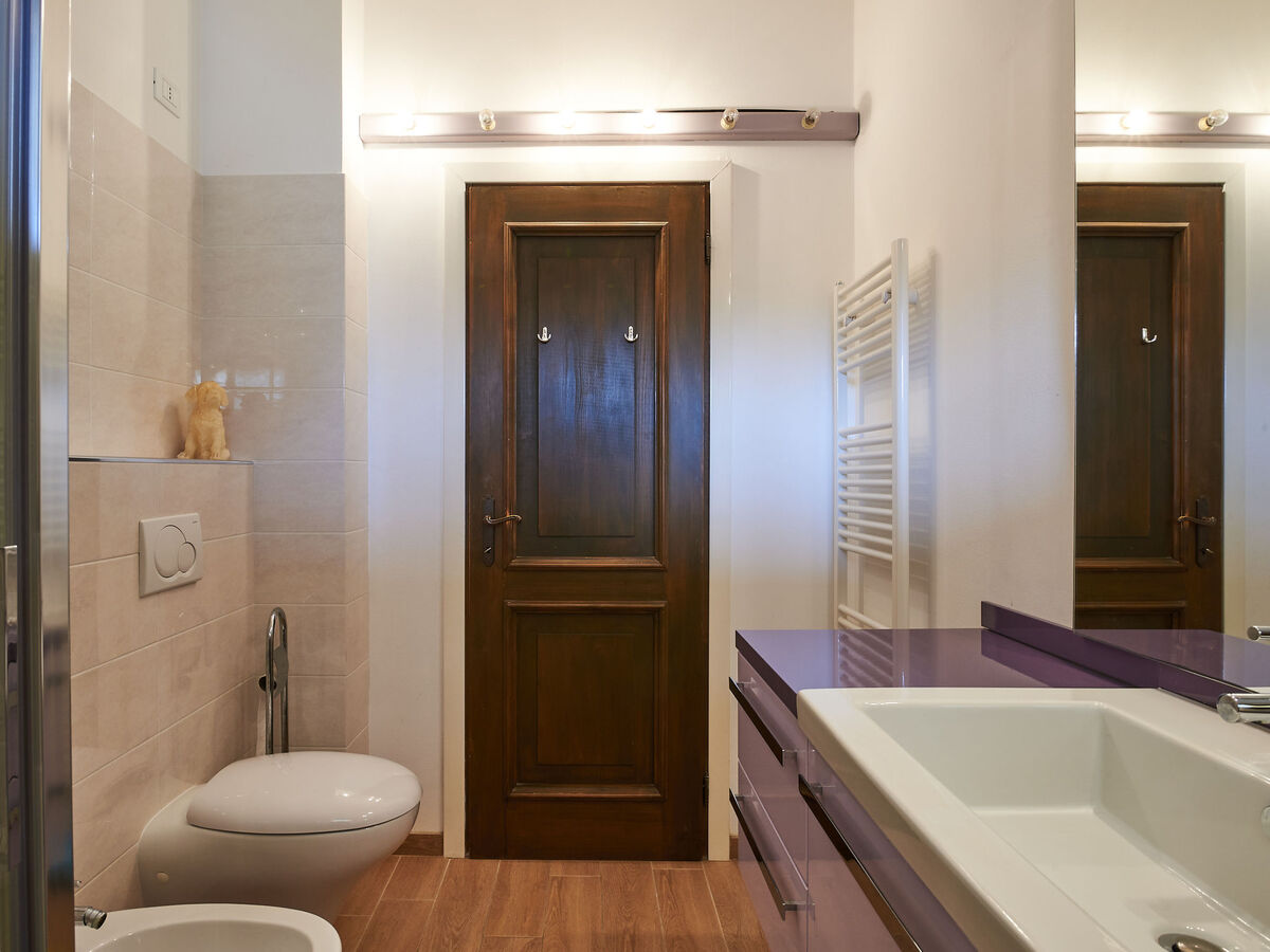 Appartement Hermitage à Porto Valtravaglia, 150 m du lac - Photo 18
