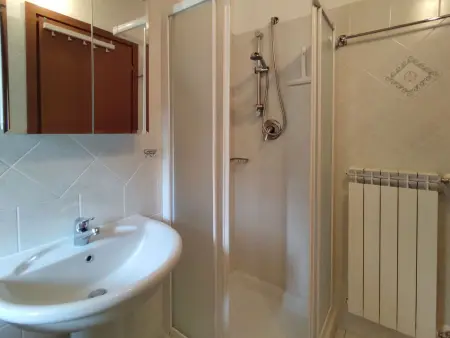 Torre del Lago – Appartement 75 m² vue lac - Photo 22