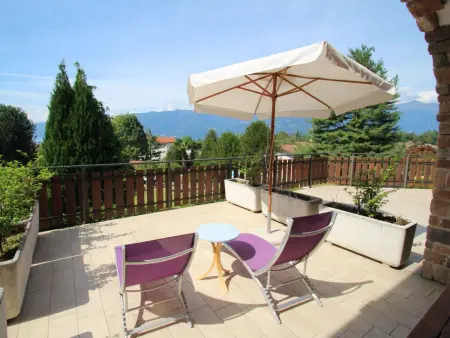 Studio 30 m² Residenza Agrifoglio avec terrasse à Luino - Photo 2