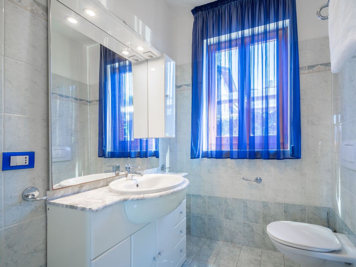 Residenza Agrifoglio, appartement 4 pers. à Luino - Photo 13