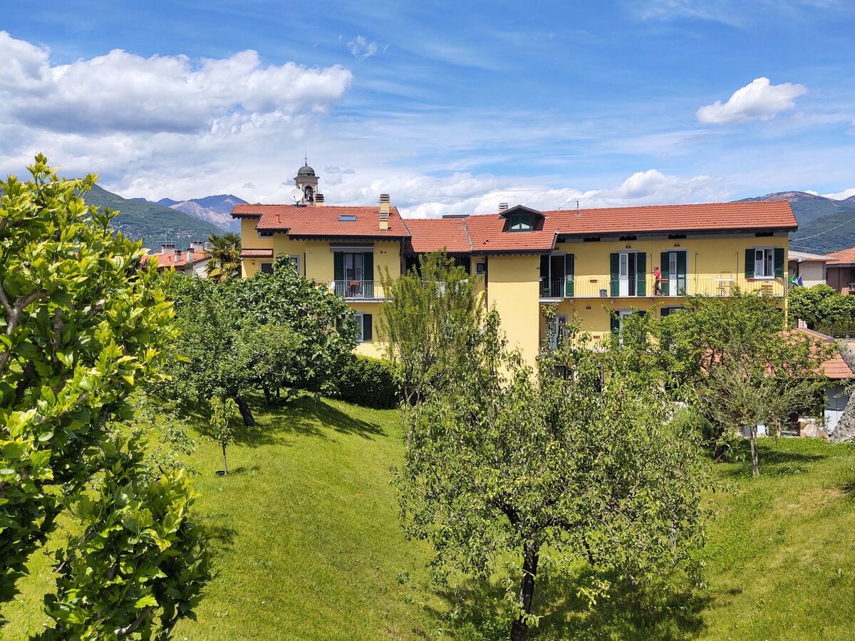 Appartement Grigio à Germignaga, 500 m du lac - Photo 2