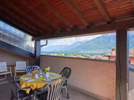 Carmen - Appartement avec vue lac à Domaso : photo 9