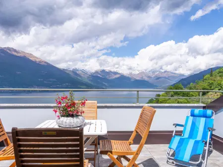Alloro : appartement 3 chambres, vue lac et piscine - Photo 1