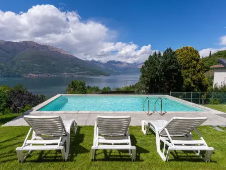 Alloro : appartement 3 chambres, vue lac et piscine - Photo 3