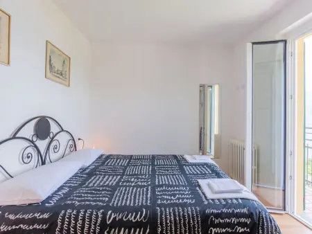 Alloro : appartement 3 chambres, vue lac et piscine - Photo 10