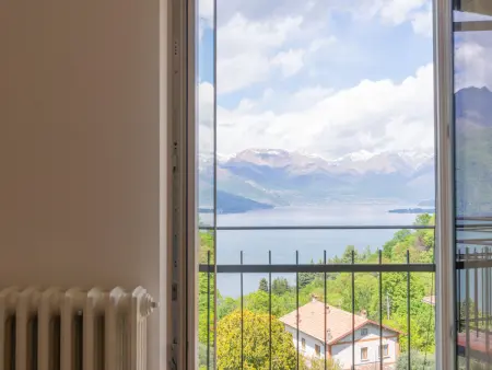 Alloro : appartement 3 chambres, vue lac et piscine - Photo 12