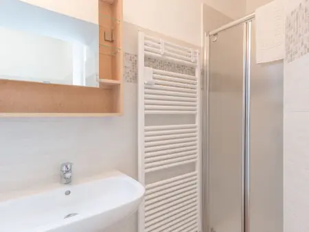 Alloro : appartement 3 chambres, vue lac et piscine - Photo 14