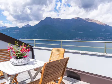 Alloro : appartement 3 chambres, vue lac et piscine - Photo 26