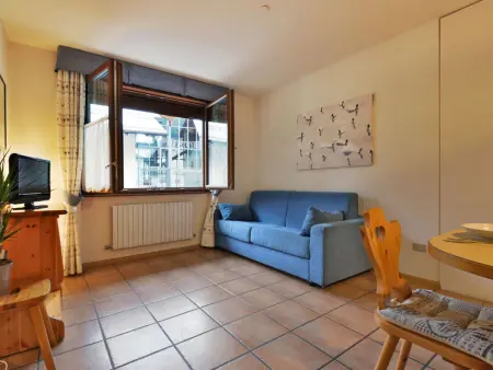 Apt 2 pièces 45 m² à Canazei, vue montagne : photo 2