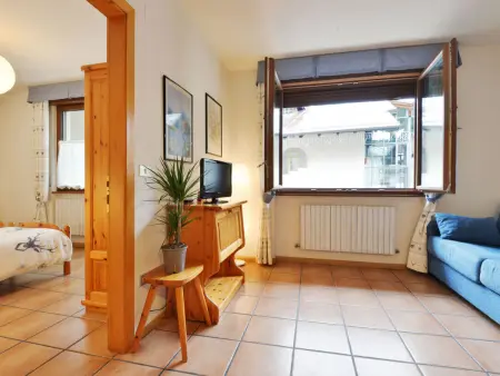 Apt 2 pièces 45 m² à Canazei, vue montagne : photo 3