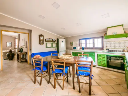 Bouganville di Patrizia – Appartement 3 ch avec piscine : photo 9