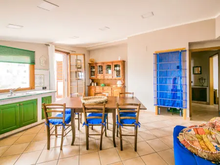 Bouganville di Patrizia – Appartement 3 ch avec piscine : photo 10