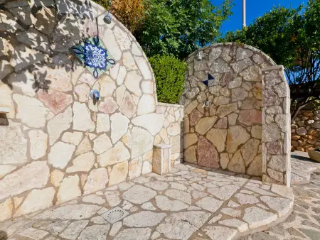 Bouganville di Patrizia – Appartement 3 ch avec piscine : photo 26