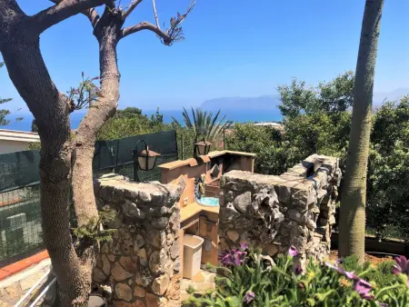 Bouganville di Patrizia – Appartement 3 ch avec piscine : photo 27