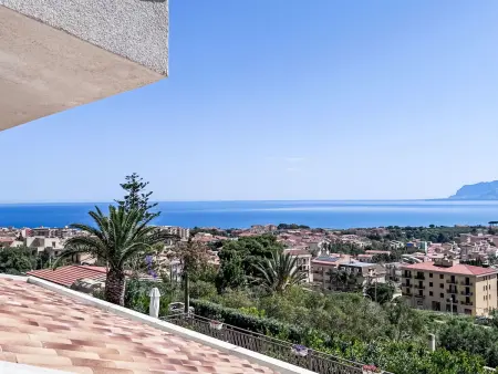 Bouganville di Patrizia – Appartement 3 ch avec piscine : photo 31
