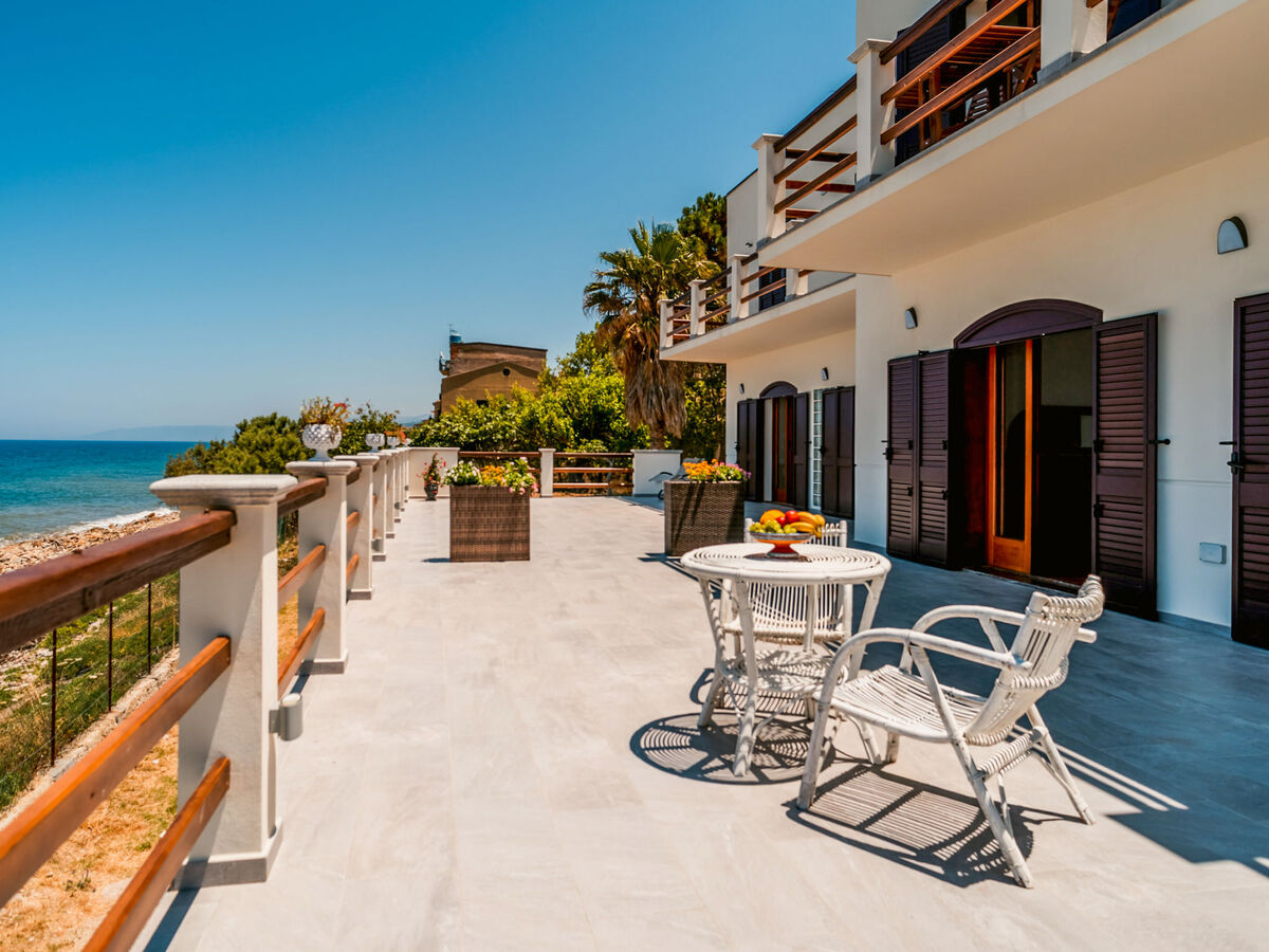 Appartement Nina avec terrasse vue mer à Marina di Caronia - Photo 2