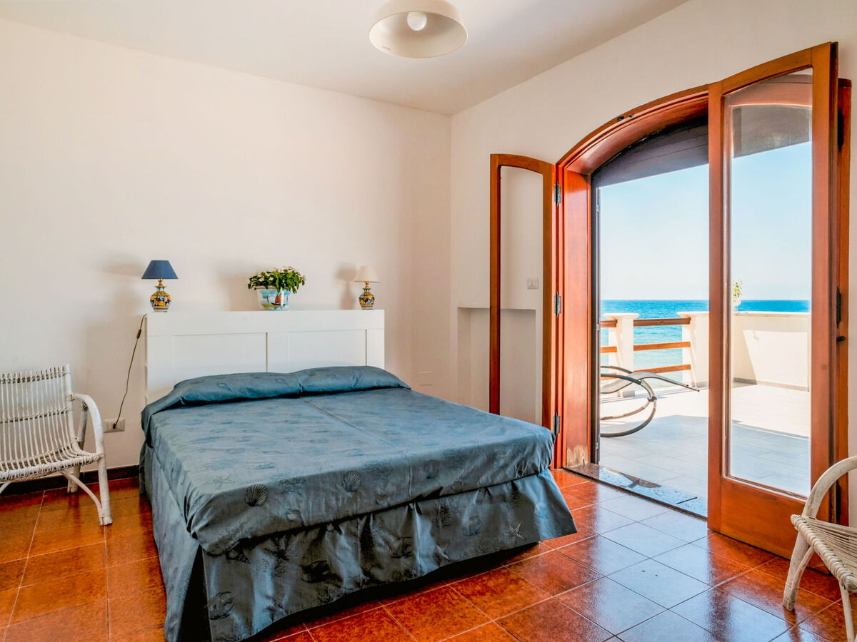 Appartement Nina avec terrasse vue mer à Marina di Caronia - Photo 9