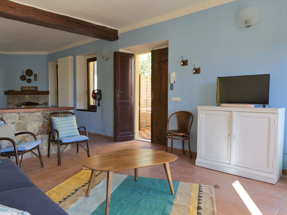 Canton Balin : appartement 2 pièces rénové à 160 m du lac - Photo 4