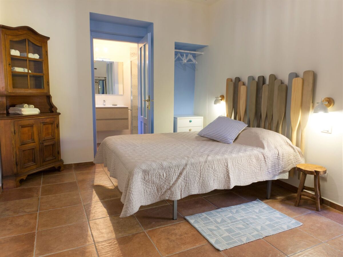 Canton Balin : appartement 2 pièces rénové à 160 m du lac - Photo 13