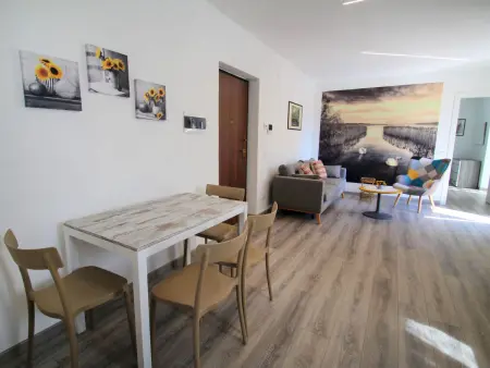 Tucano – Appartement 62m² rénové à Luino : photo 2