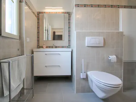 Tucano – Appartement 62m² rénové à Luino : photo 15