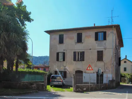 Tucano – Appartement 62m² rénové à Luino : photo 19