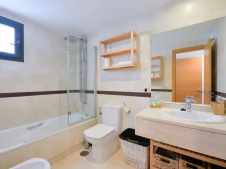 Alamar – Appartement 2 chambres à 500 m de la mer : photo 5