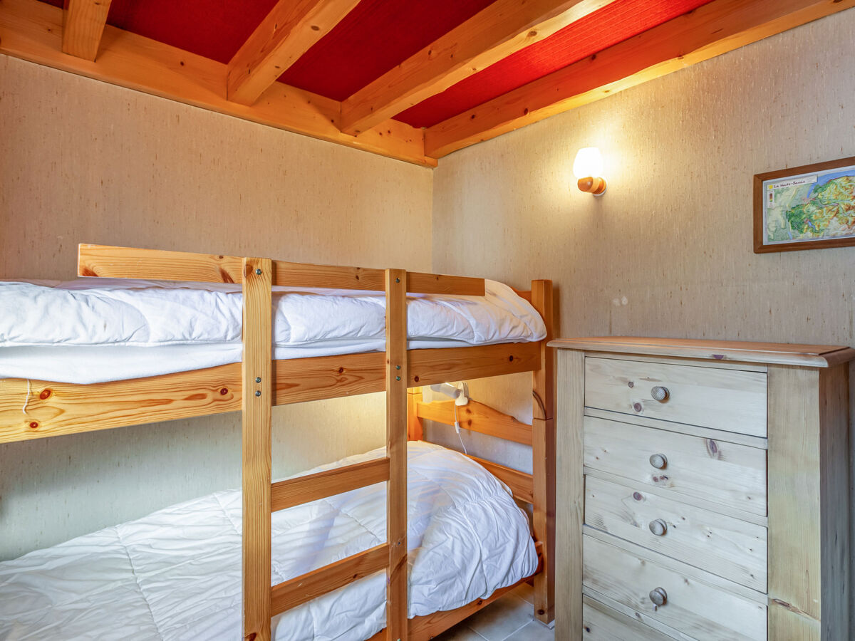 Studio 35 m² mansardé, balcon vue montagne à Saint-Gervais - Photo 5