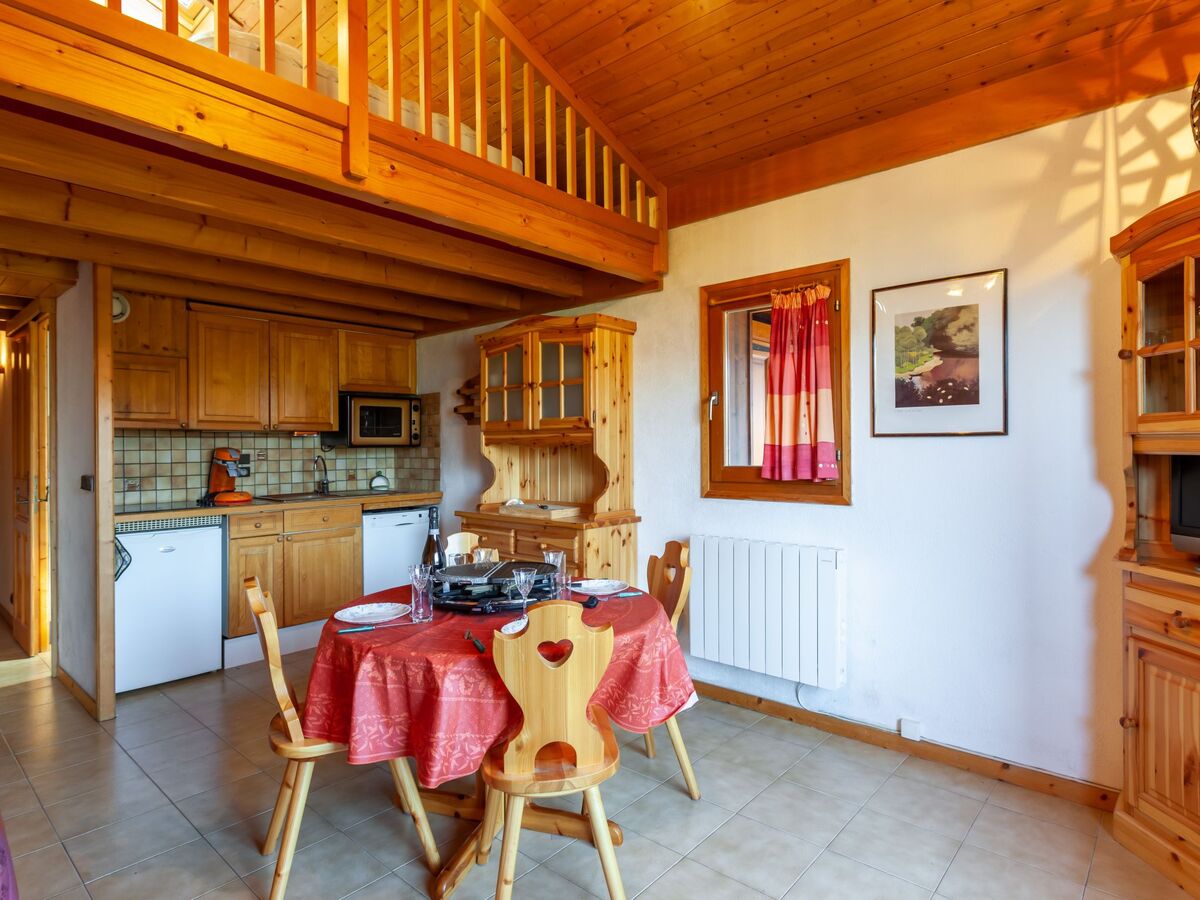 Studio 35 m² mansardé, balcon vue montagne à Saint-Gervais - Photo 7