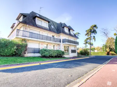 Appartement Marie Antoinette, balcon, à 450 m de la mer : photo 17